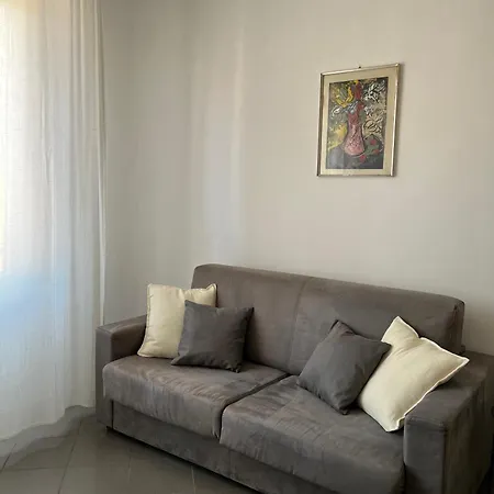 Appartamento Trilocale Centro Arma Di Taggia Buitenkant foto