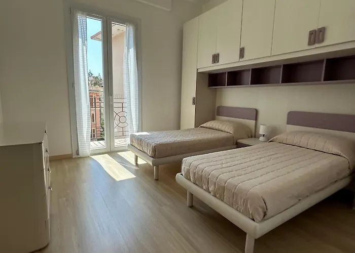 Appartamento Trilocale Centro Arma Di Taggia