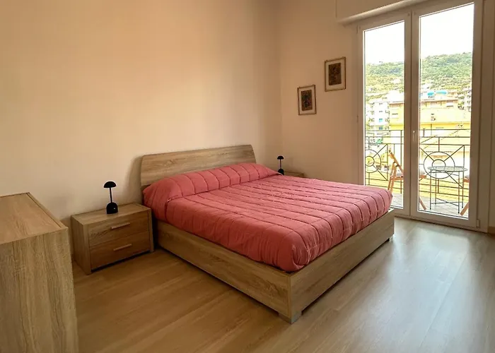 Appartamento Trilocale Centro Arma Di Taggia